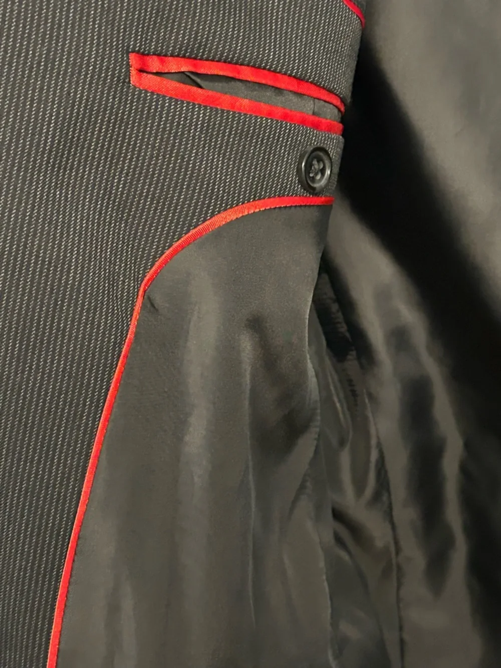 Classic Dark Gray Men's Three-Button Suit Jacket 42R
